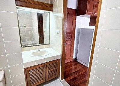 2 Bedroom 2 Bathroom 70 SQ.M Saranjai Mansion