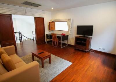 For Rent Bangkok Apartment Raintree Village Sukhumvit BTS Phrom Phong Watthana