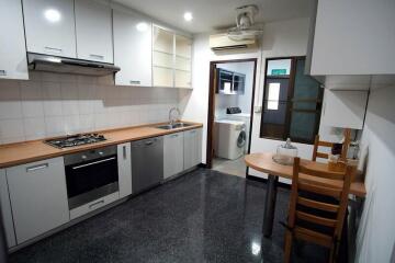 For Rent Bangkok Apartment Raintree Village Sukhumvit BTS Phrom Phong Watthana