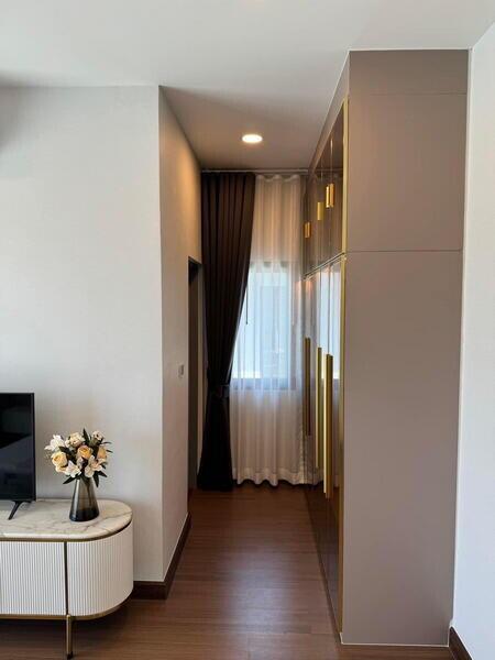 313 ตรม., 4 ห้องนอน, 5 ห้องน้ำ บ้าน ราคา ฿ 24,900,000