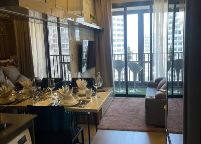 1-BR Condo at Ashton Asoke near MRT Sukhumvit