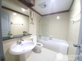 1-BR Condo at The Waterford Diamond Tower Sukhumvit near BTS Phrom Phong