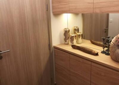 2-BR Condo at Noble Ploenchit near BTS Phloen Chit (ID 511535)