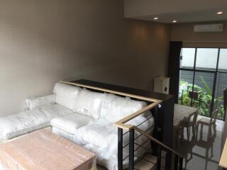 For Rent Bangkok Town House Arden Phattanakan BTS On Nut Suan Luang