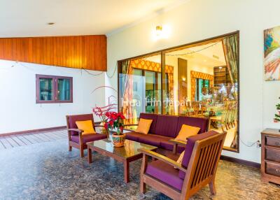 Great Golf Course Villa in Hua Hin at Palm Hills Golf Resort