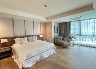 3 Bedrooms Modern Furnished Apartment Sukhumvit 63, Ekkamai