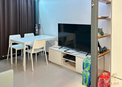 Fully Furnished  Spacious Loft Studio  High ROI