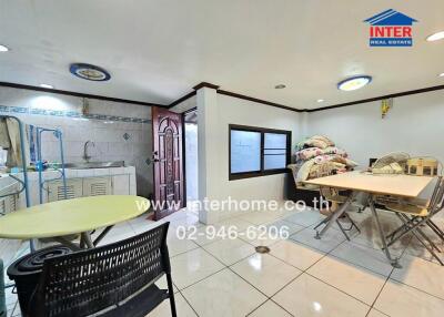 Dining area with kitchen