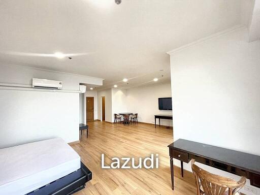 1 Bed 1 Bath condo 67 SQ.M in Baan Chao Praya