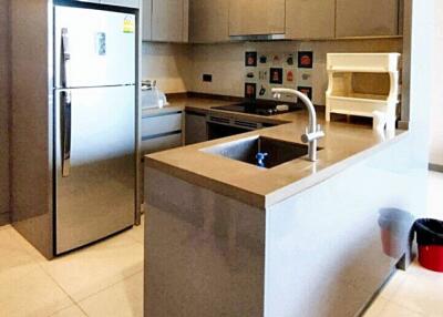 2 Bedrooms 2 Bathrooms 79 SQ.M at M Silom