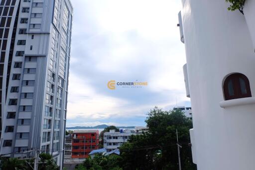 1 Bedroom Condo in Casa Espana Pratumnak