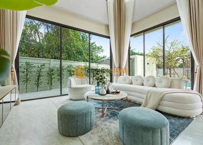 4 bedroom House in Perla Villas East Pattaya