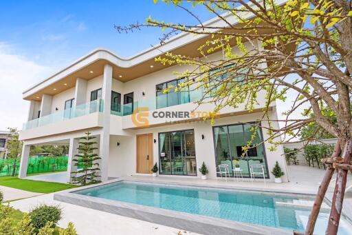 4 bedroom House in Perla Villas East Pattaya