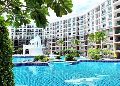 2-Bedroom Condo in Pratamnak for Sale