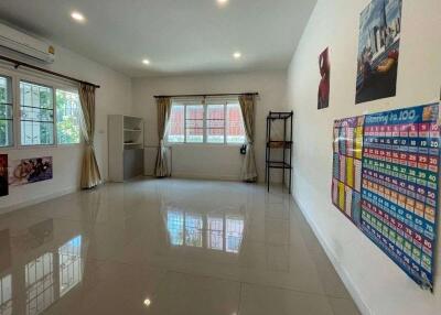 4 Bedroom in Lanna Heritage, Saraphi