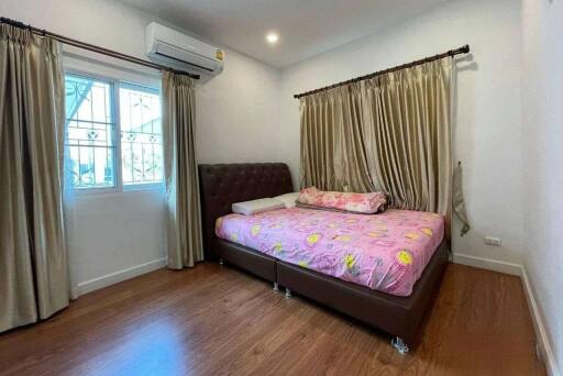 4 Bedroom in Lanna Heritage, Saraphi