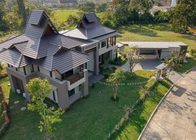 5 Bedroom in Green Valley Mae Rim