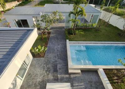 Luxury 6 Bedroom Pool Villa in San Sai