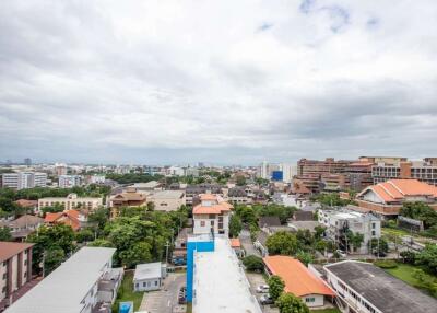 14th Floor Studio Room for Sale : Nakornping Condominium