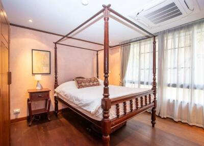 Luxury 3 Bedroom Duplex for Sale : Huan Por Liang