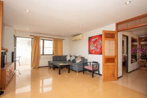 Spacious 1 bedroom condo for sale at Supanich Condominium