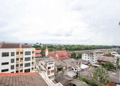 Spacious 1 bedroom condo for sale at Supanich Condominium