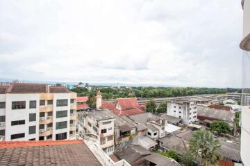 Spacious 1 bedroom condo for sale at Supanich Condominium