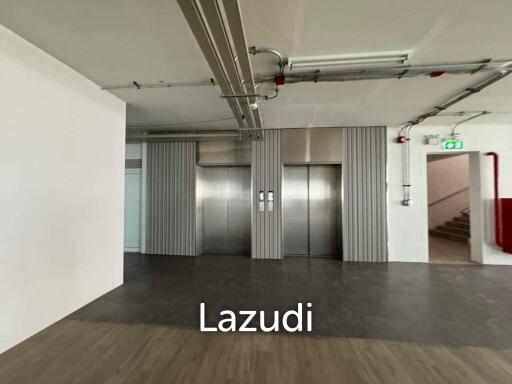 New Commercial Building for sale in Makkasan