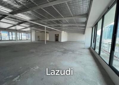 New Commercial Building for sale in Makkasan