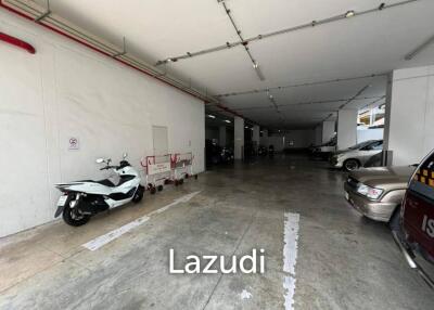 New Commercial Building for sale in Makkasan