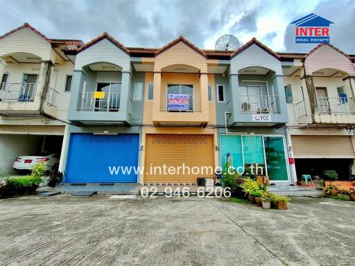 Front view of a townhouse