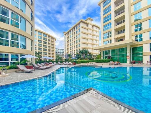 Studio Condo in City Garden Pattaya Central Pattaya C011825