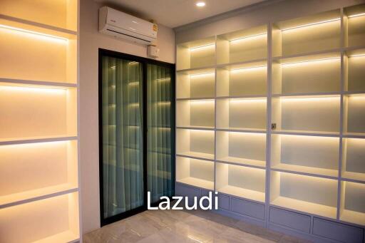 Zermatt Hua Hin : Luxurious Two-Story Villa Soi 102