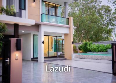 Zermatt Hua Hin : Luxurious Two-Story Villa Soi 102