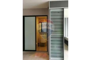 Condo for Rent!!! "Rhythm Asoke  " MRT Phra Ram 9