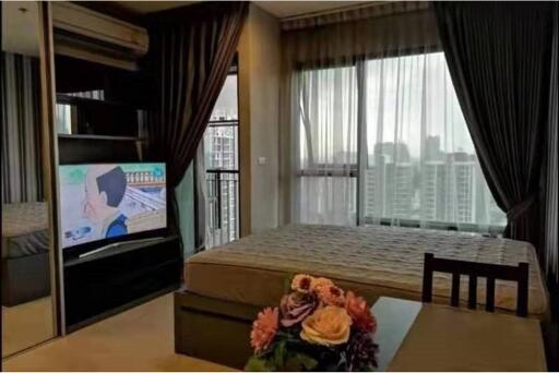 Condo for Rent!!! "Rhythm Asoke  " MRT Phra Ram 9