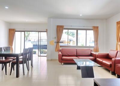 3 bedroom House in Adare Gardens 1 Jomtien