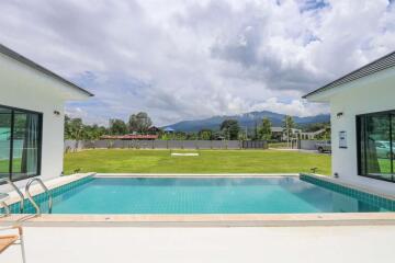 Modern Pool Villa Near Prem Tinsulanonda International School