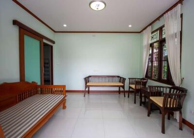 4 bedroom house for rent near Ruam Chok