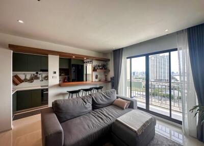 2-bedroom river view condo for sale in Rama 3 area