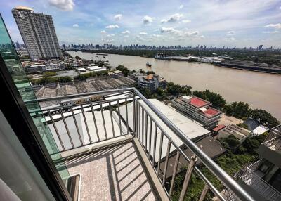 2-bedroom river view condo for sale in Rama 3 area