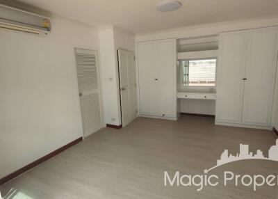 3 Bedroom Townhouse for Rent in Thonglor 20, Watthana, Bangkok