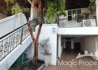 3 Bedroom Townhouse for Rent in Thonglor 20, Watthana, Bangkok