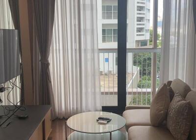 Studio Condo at Park Origin Phrom Phong near BTS Phrom Phong