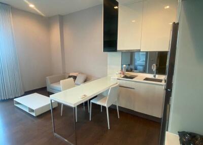 1-BR Condo at Q Asoke near MRT Phetchaburi