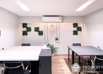 Office Space for Rent in Bang Rak