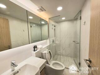 1-BR Condo at Walden Asoke near MRT Sukhumvit