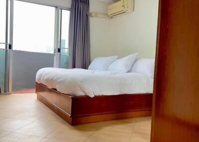 3-BR Condo at Wittayu Complex near BTS Phloen Chit