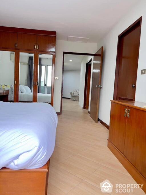 3-BR Condo at Wittayu Complex near BTS Phloen Chit