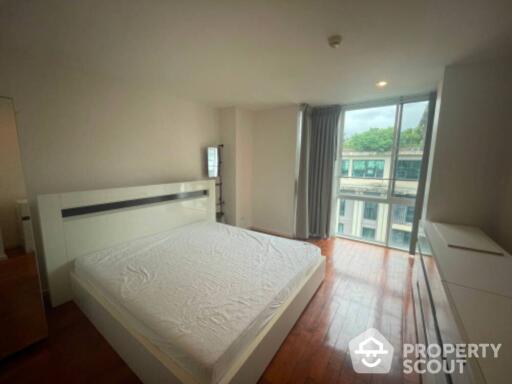 2-BR Condo at Siri On 8 Sukhumvit 8 near BTS Nana